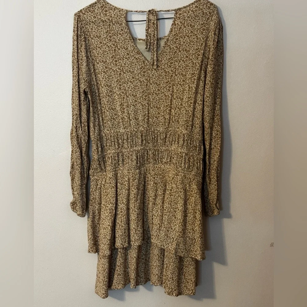 Altar'd State Dress Brown Animal Print Long Sleeve Ruffle Size L EUC - Picture 3 of 5